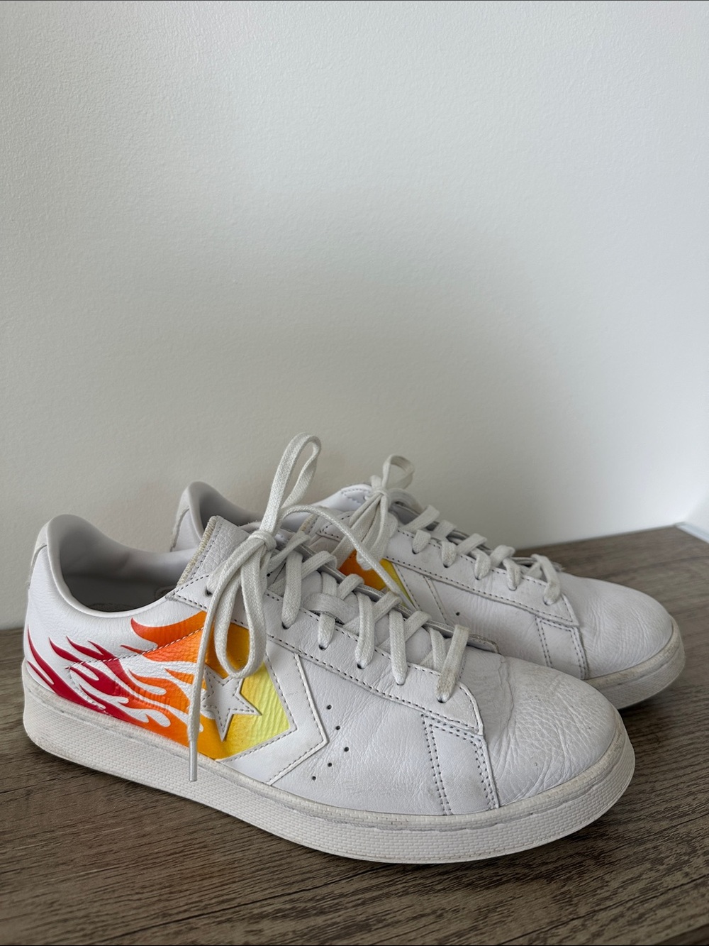 Converse Unisex Archive Print Pro Leather Low Top White/Bold Mandarin/Enamel Red